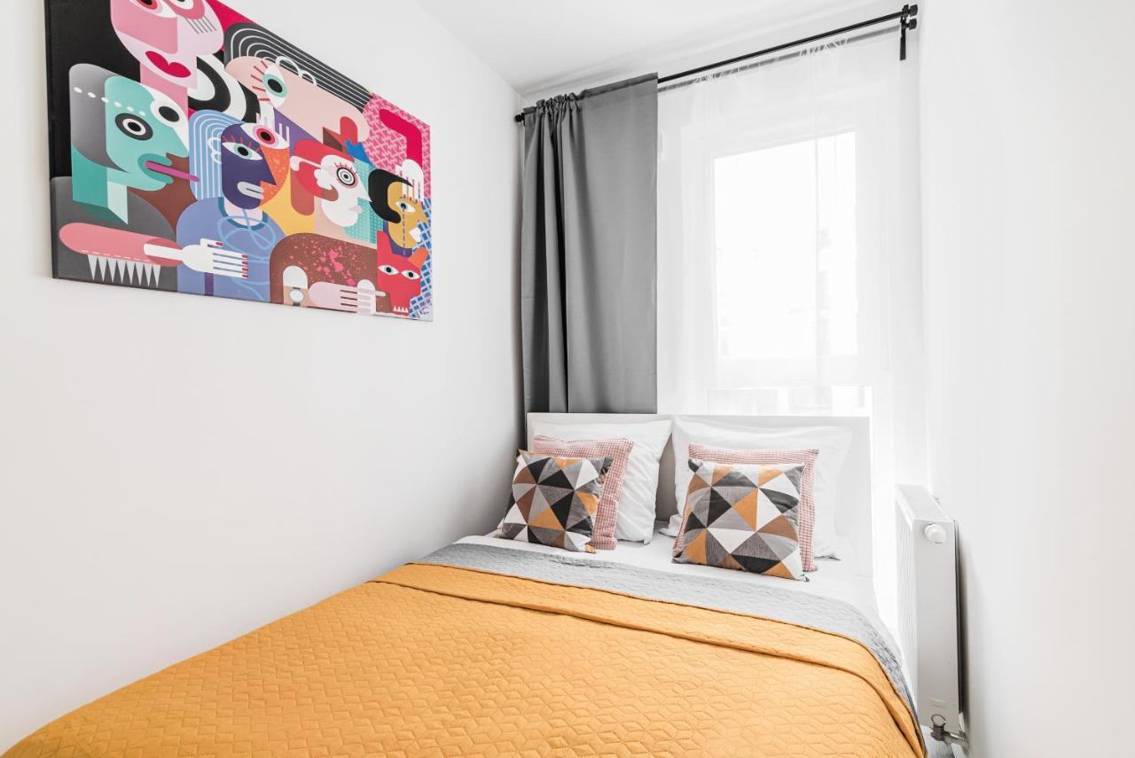 Apartamenty Homely Place Blisko Starego Rynku - Parking Poznan Exterior photo