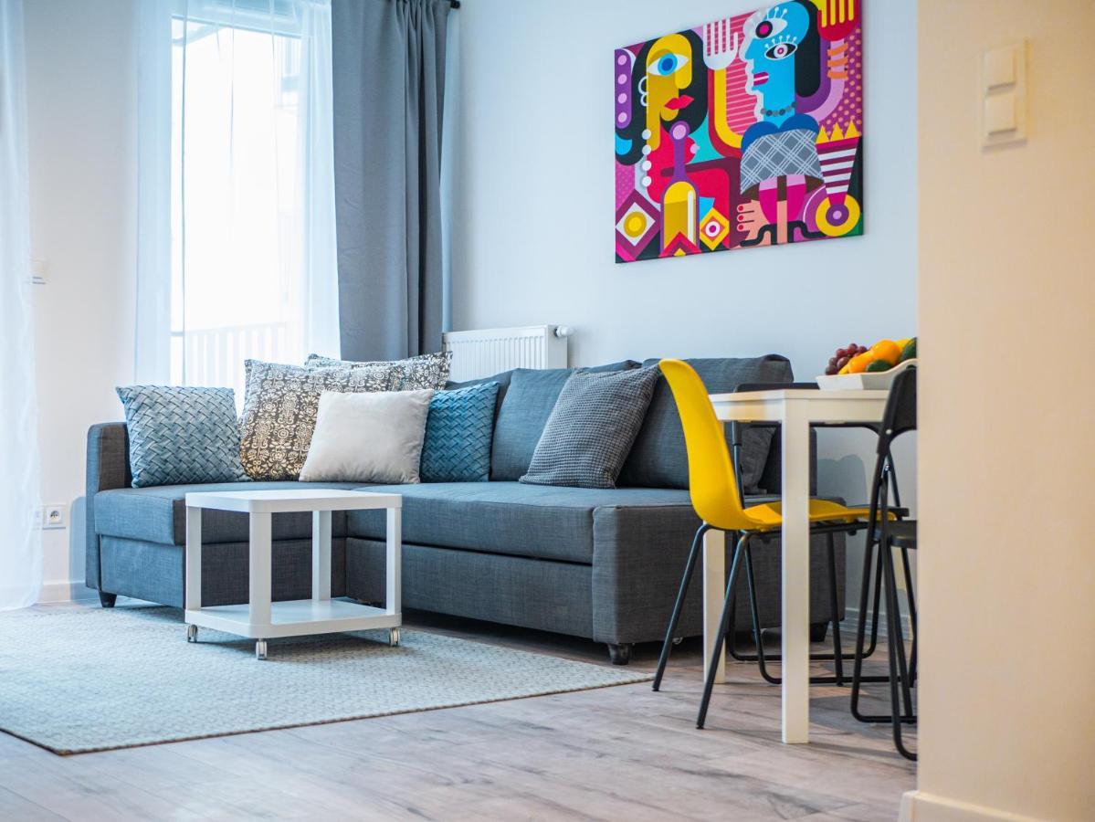 Apartamenty Homely Place Blisko Starego Rynku - Parking Poznan Exterior photo